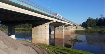 Мост через реку Тверца на км 196+577 а/д М-10 Тверская область